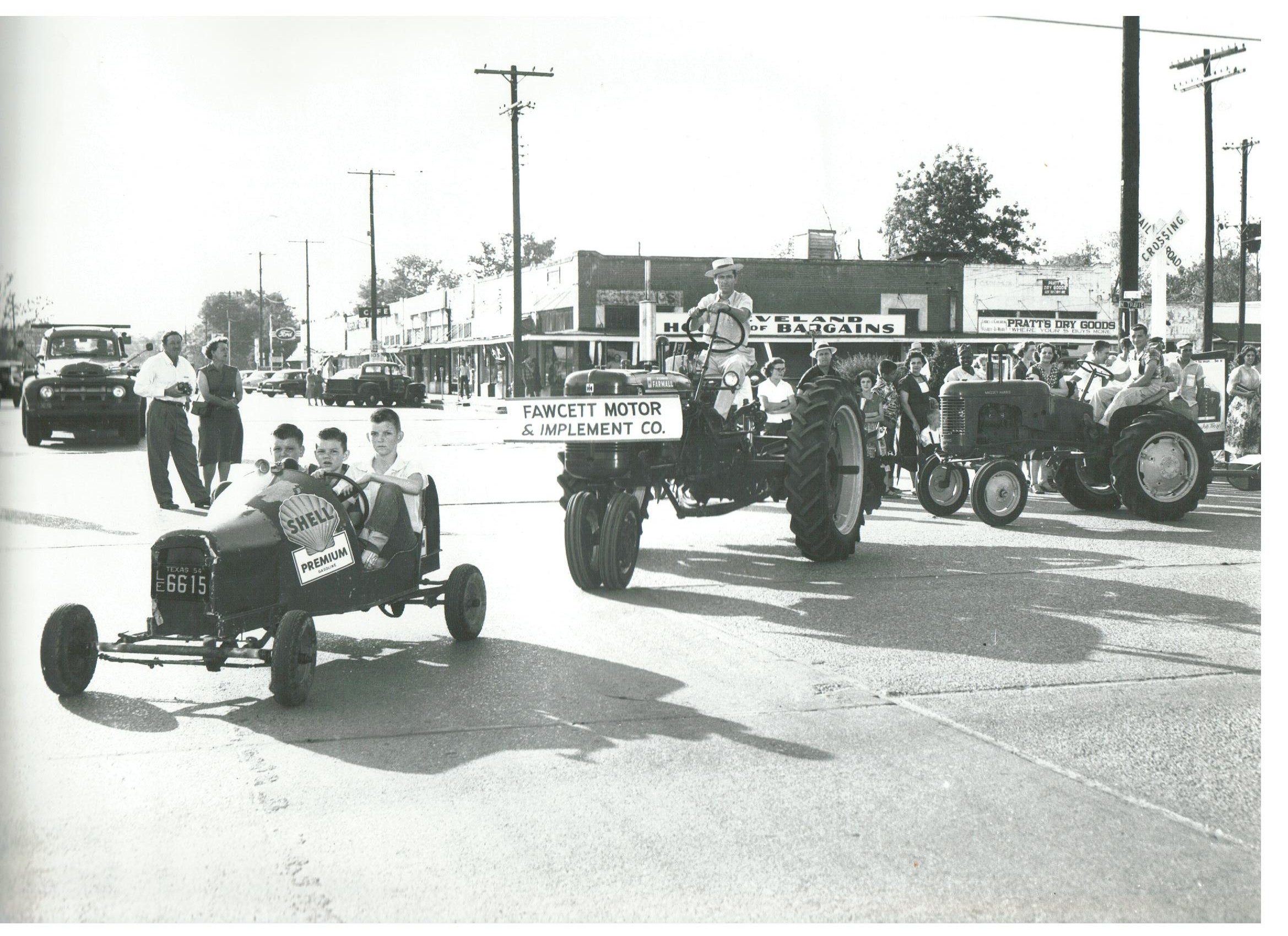 Tractors in Parade